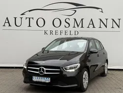 Nachtschwarz unilack Gebraucht 2022 Mercedes B250e Van / Kleinbus | 21.950 € (Guter Preis)