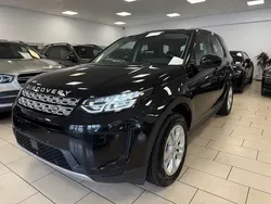 Schwarz santorini black Gebraucht 2021 Land Rover Discovery Sport S SUV | 25.400 € (Fairer Preis)