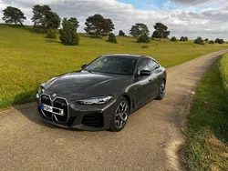 Grau Gebraucht 2023 BMW i4 M Sport Limousine | 41.999 € (Guter Preis)