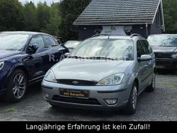 Silber Gebraucht 2004 Ford Focus Ghia Kombi | 1.800 € (Fairer Preis)