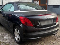Schwarz Gebraucht 2007 Peugeot 207 CC Platinum Cabrio | 2.800 € (Fairer Preis)