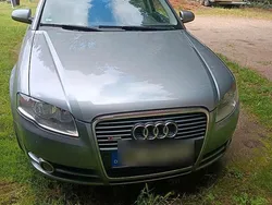 Silber Gebraucht 2004 Audi A4 S-Line Kombi | 2.000 €