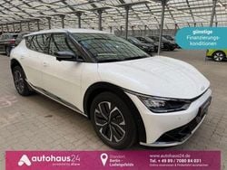 Weiß Gebraucht 2024 Kia EV6 4 SUV | 36.990 € (Guter Preis)
