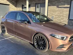 Braun Gebraucht 2022 Mercedes A200 AMG line Kleinwagen | 29.000 € (Fairer Preis)