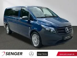 Blau Gebraucht 2022 Mercedes e-Vito Van / Kleinbus | 32.950 € (Guter Preis)