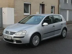 Silber Gebraucht 2005 VW Golf V Trendline Limousine | 2.950 € (Etwas zu teuer)