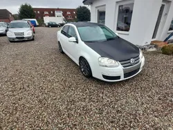 Weiß Gebraucht 2009 VW Jetta Limousine | 5.990 € (Fairer Preis)