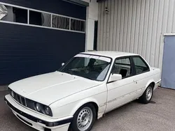 Weiß Gebraucht 1989 BMW 320 Basis Coupé | 4.999 €
