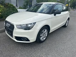 Weiß Gebraucht 2012 Audi A1 Attraction Kleinwagen | 6.900 € (Fairer Preis)