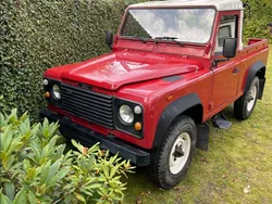 Rot Gebraucht 1991 Land Rover Defender SUV | 49.950 €