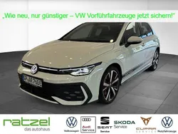 Weiß Gebraucht 2024 VW Golf VIII Business Limousine | 38.830 € (Superpreis)