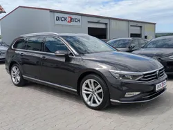Grau Gebraucht 2021 VW Passat Elegance Kombi | 20.950 € (Fairer Preis)