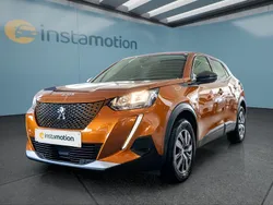 Orange Gebraucht 2022 Peugeot e-2008 SUV | 17.949 € (Guter Preis)