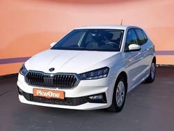 Weiß Gebraucht 2022 Skoda Fabia Style Kleinwagen | 15.930 € (Fairer Preis)