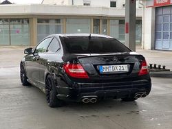Schwarz Gebraucht 2012 Mercedes C350 AMG line Coupé | 15.499 € (Etwas zu teuer)