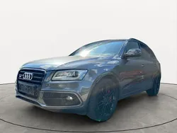 Daytonagrau perleffekt Gebraucht 2016 Audi SQ5 Ambiente SUV | 25.480 € (Etwas zu teuer)