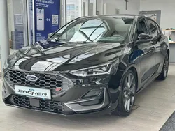 Schwarz Neu 2025 Ford Focus ST Limousine | 44.950 € (Etwas zu teuer)