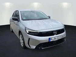 Grau/typ aussenverkleidung metalliclack (metallic) Gebraucht 2024 Opel Corsa Kleinwagen | 23.490 € (Teuer)