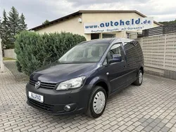 Blau Gebraucht 2012 VW Caddy Maxi Van / Kleinbus | 14.950 € (Teuer)