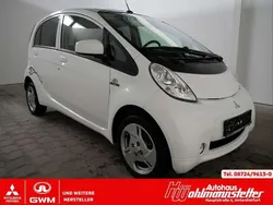 Weiß Gebraucht 2018 Mitsubishi i-MiEV Kleinwagen | 8.490 €