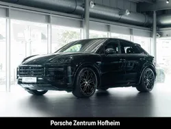 Schwarz Gebraucht 2024 Porsche Cayenne Turbo E-Hybrid SUV | 185.490 € (Fairer Preis)