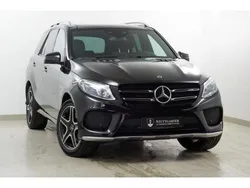 Obsidianschwarz lack (metallic) Gebraucht 2017 Mercedes GLE43 AMG SUV | 35.990 €