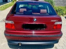 Rot Gebraucht 1997 BMW 316 Limousine | 2.400 € (Guter Preis)