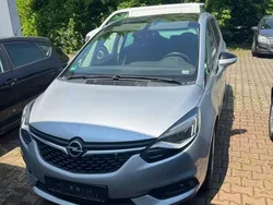 Silber Gebraucht 2019 Opel Zafira Business Innovation Van / Kleinbus | 15.999 € (Fairer Preis)