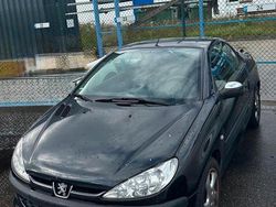 Schwarz Gebraucht 2003 Peugeot 206 CC Cabrio | 900 € (Guter Preis)