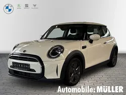 Weiss Gebraucht 2021 Mini Cooper Classic Kleinwagen | 18.850 € (Fairer Preis)