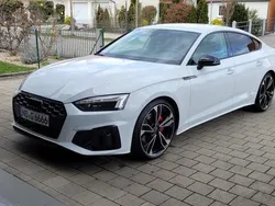 Weiß Gebraucht 2022 Audi A5 Sportback Competition Limousine | 40.900 € (Fairer Preis)
