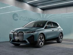 Blau Gebraucht 2022 BMW iX Sport Line SUV | 46.849 € (Fairer Preis)