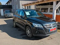 Schwarz Gebraucht 2010 VW Tiguan Team SUV | 8.999 € (Fairer Preis)