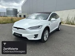 Weiß Gebraucht 2020 Tesla Model X Long Range AWD SUV | 42.100 € (Fairer Preis)