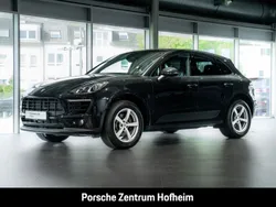 Tiefschwarzmetallic Gebraucht 2018 Porsche Macan SUV | 44.900 € (Fairer Preis)