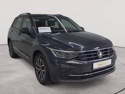 Uranograu Gebraucht 2022 VW Tiguan Life SUV | 22.990 € (Guter Preis)