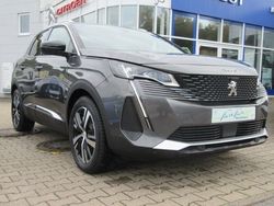 Platinium grau Gebraucht 2023 Peugeot 3008 GT SUV | 36.950 € (Teuer)