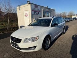 Weiß Gebraucht 2016 Volvo V70 Linje Svart Kombi | 10.600 € (Fairer Preis)