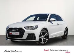 Gletscherweiß metallic Gebraucht 2022 Audi A1 S-Line Kleinwagen | 19.970 € (Guter Preis)