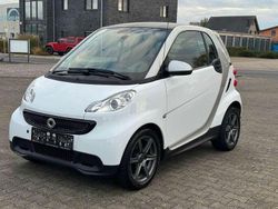 Weiß Gebraucht 2012 Smart ForTwo Coupé Kleinwagen | 5.850 € (Fairer Preis)