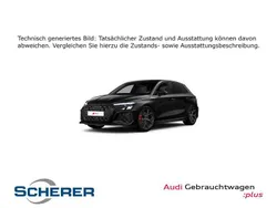 Schwarz (metallic) Gebraucht 2022 Audi RS3 Sportback Advanced Kleinwagen | 49.880 € (Etwas zu teuer)