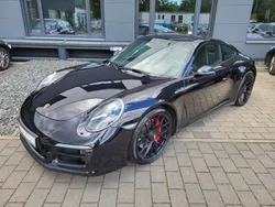Porsche 911 Carrera 4 GTS