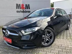 Schwarz Gebraucht 2022 Mercedes A180 AMG line Limousine | 20.900 € (Fairer Preis)
