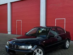 Schwarz Gebraucht 2005 BMW 318 Limousine | 1.850 € (Guter Preis)