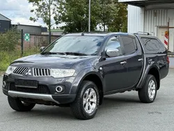 Braun Gebraucht 2011 Mitsubishi L200 Edition Abholung | 9.990 € (Teuer)