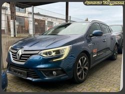 Blau (original) Gebraucht 2019 Renault Mégane GrandTour Bose Edition Kombi | 11.690 € (Guter Preis)