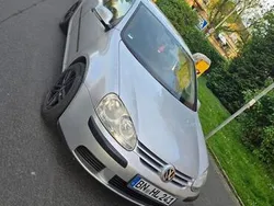 Grau Gebraucht 2006 VW Golf V Limousine | 3.600 € (Fairer Preis)