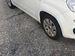 Weiß Gebraucht 2013 Fiat Panda Kleinwagen | 3.750 € (Fairer Preis)