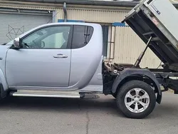 Silber Gebraucht 2015 Mitsubishi L200 Plus Abholung | 19.900 € (Guter Preis)