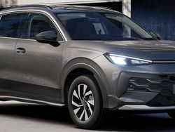Metalliclackierung wolf grey Neu 2025 VW T-Roc Life SUV | 31.584 € (Guter Preis)